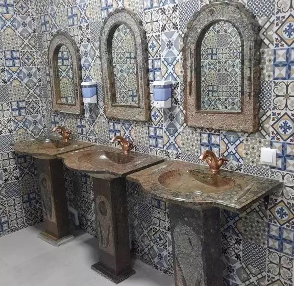 Fotos del hotel Hôtel Mandy:  4