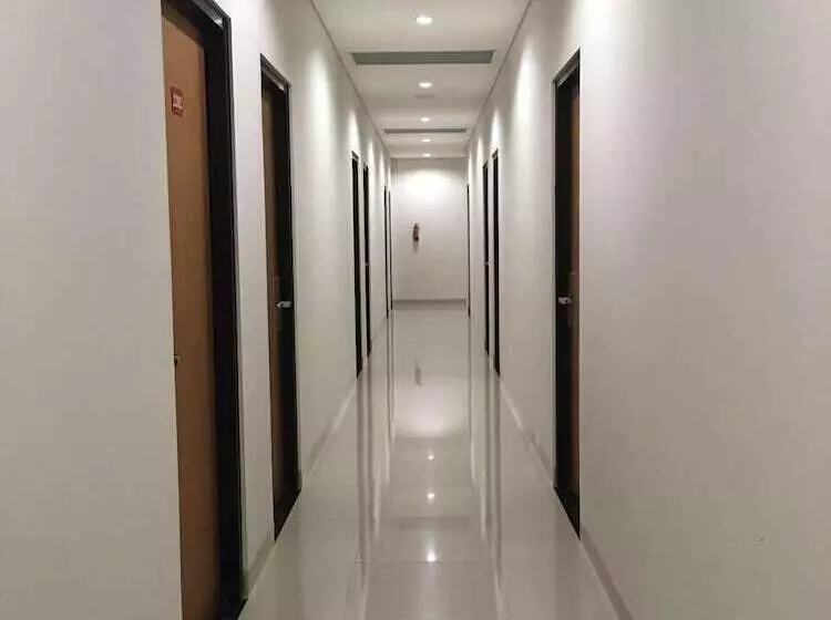 Fotos del hotel Cherry Homes Express:  9