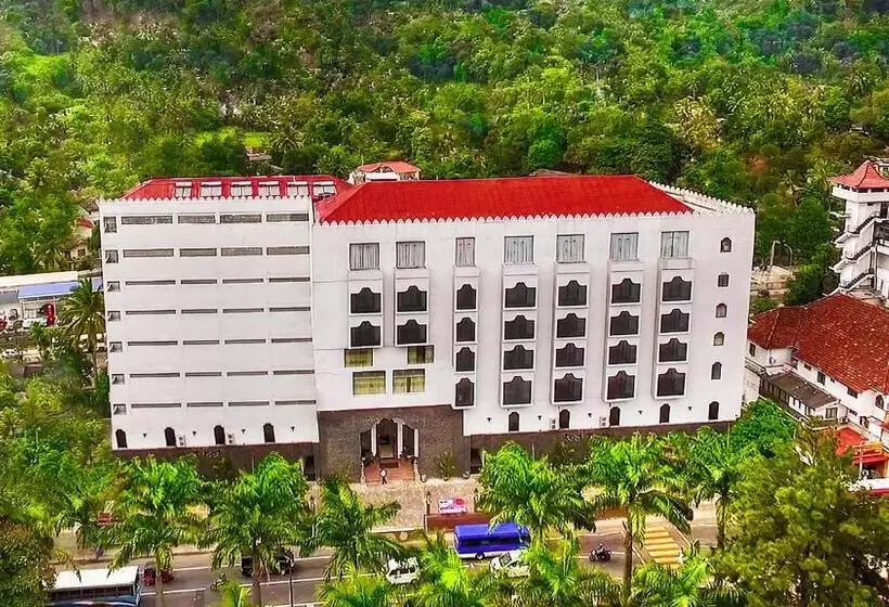 Royal Kandyan
