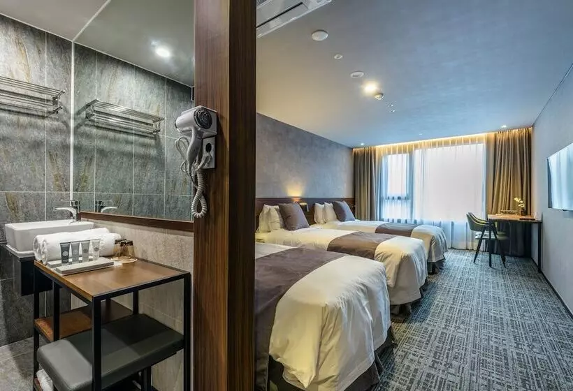 Fotos del hotel With Jeju:  14