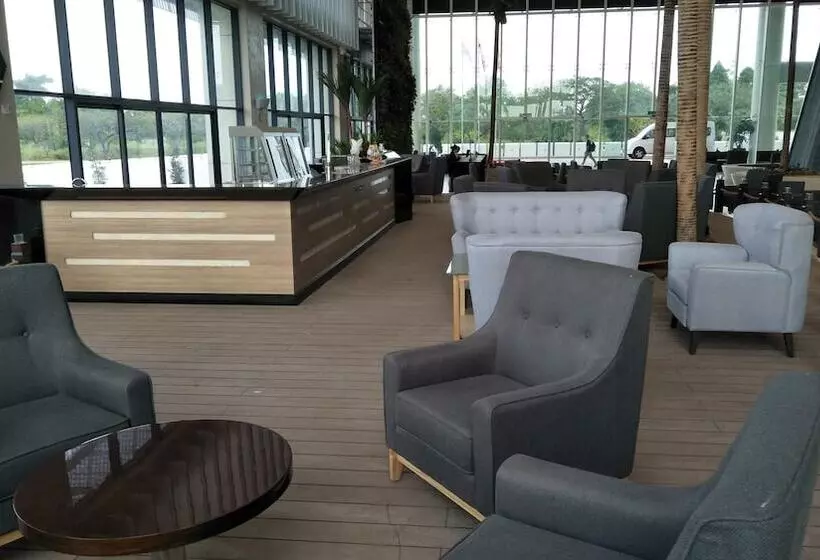 Fotos del hotel Ucsi Hotel Kuching:  3