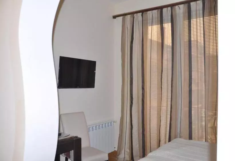 Fotos del hotel Daniel Boutique:  25
