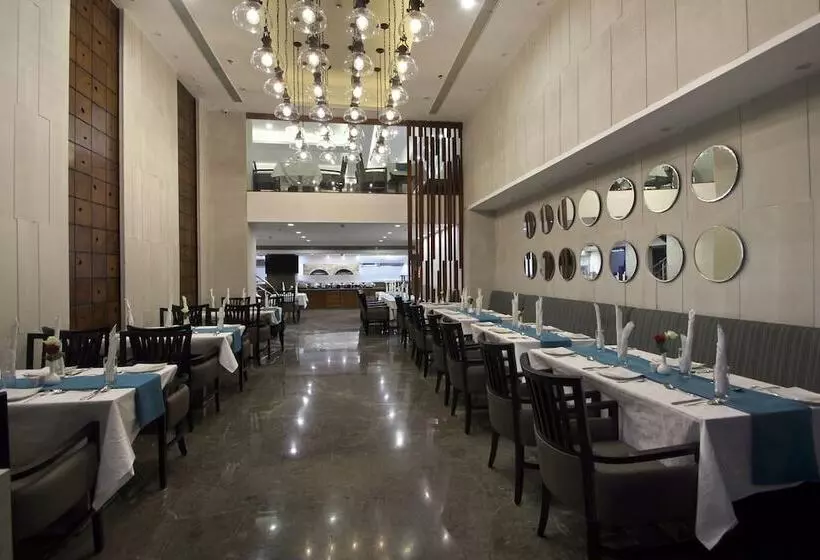 Fotos del hotel Comfotel:  10