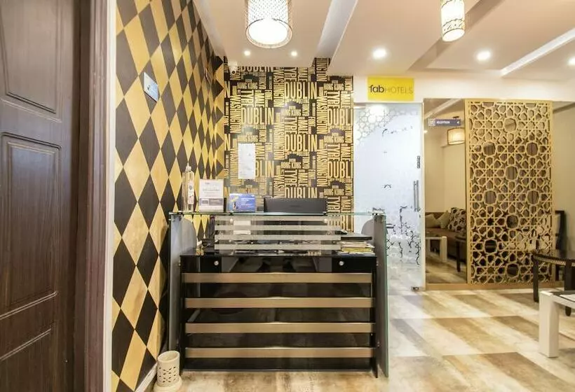 Fotos del hotel Fabhotel Frazer Suites Pulikeshi Nagar:  4