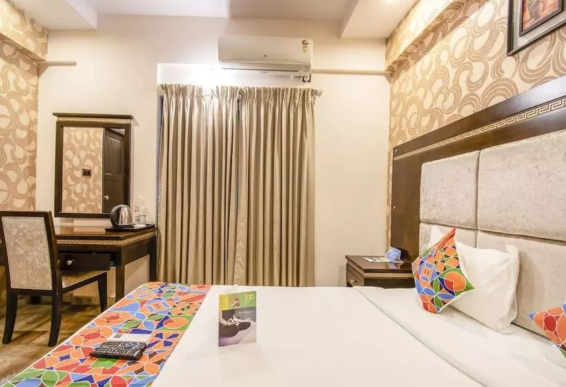 Fotos del hotel Fabhotel Frazer Suites Pulikeshi Nagar:  13
