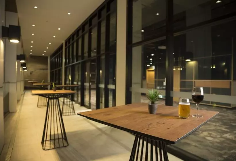 Fotos del hotel Holiday Inn Express Adelaide City Centre, An Ihg:  10