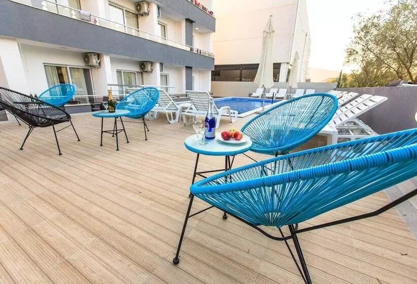 Fotos del hotel Scandinavian Home Of Ulcinj:  7