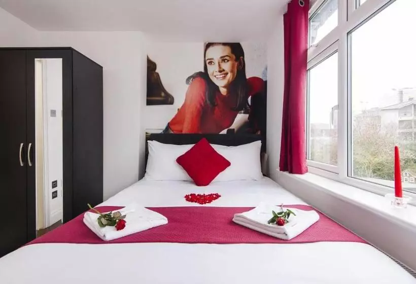 Fotos del hotel Wembley Park Hotel:  11