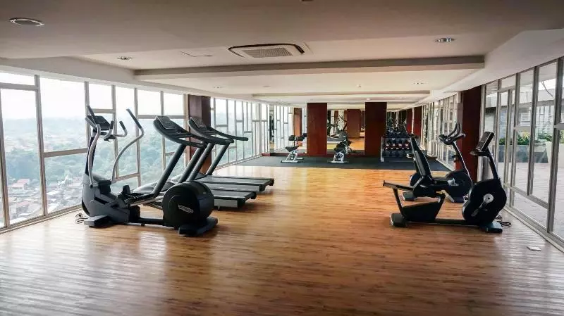 Fotos del hotel Louis Kienne Hotel Pandanaran:  4