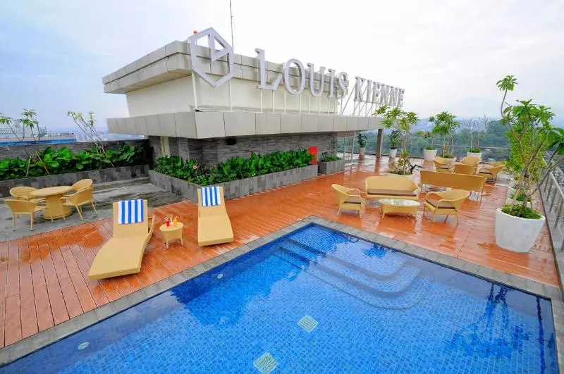 Fotos del hotel Louis Kienne Hotel Pandanaran:  2