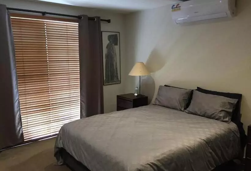 Fotos del hotel East Brunswick:  10
