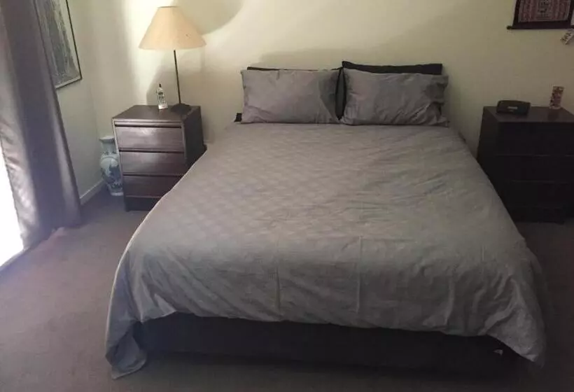 Fotos del hotel East Brunswick:  1