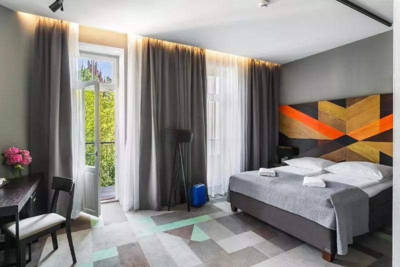 Dada Boutique Home