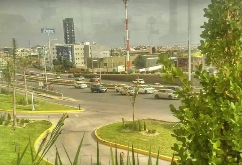 Fotos del hotel One Chihuahua Fashion Mall:  8