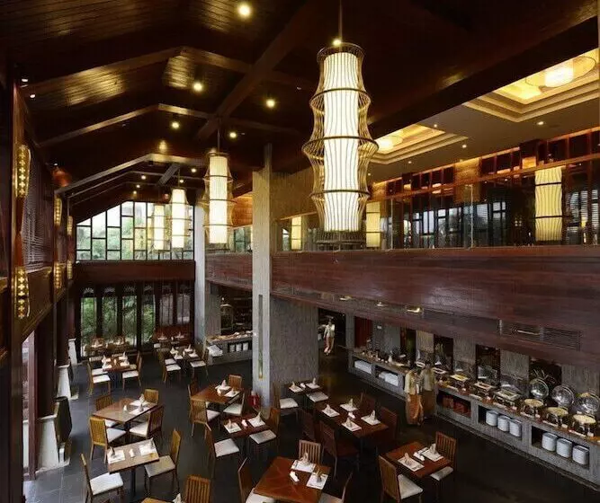 Fotos del hotel Shixishu Jianguo Yalong Bay Resort:  14