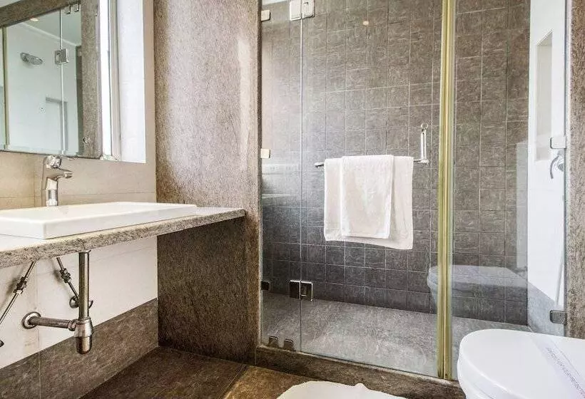 Fotos del hotel Fab Raj Darbar Iffco:  14