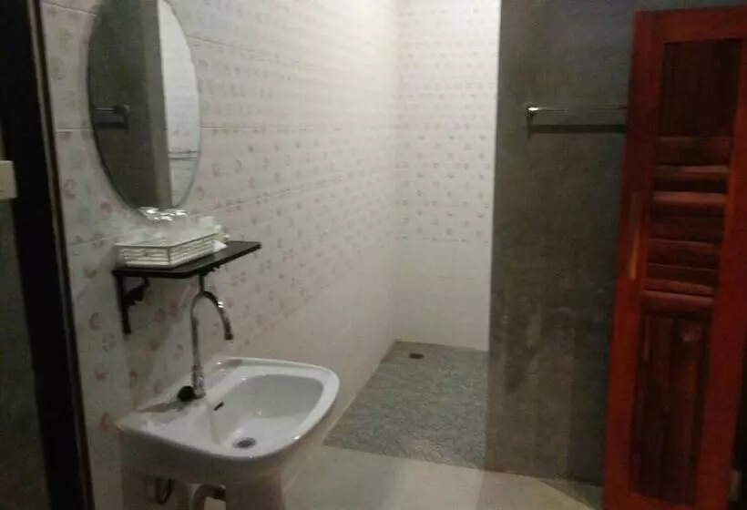 Fotos del hotel Riverpool Resort:  5