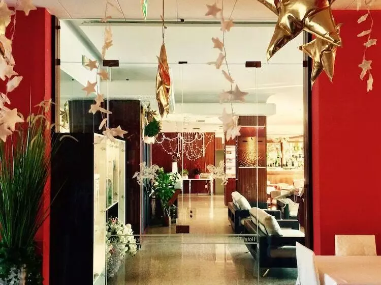Fotos del hotel Torino:  6