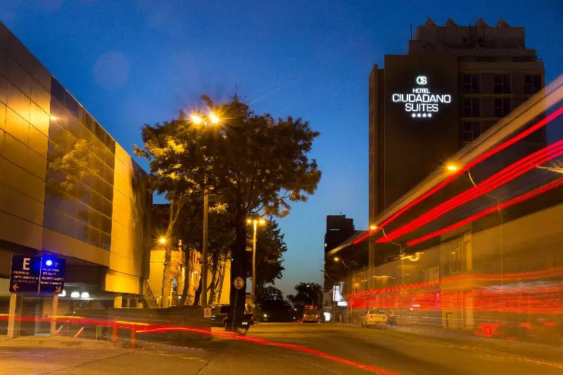 Fotos del hotel Ciudadano Suites:  8