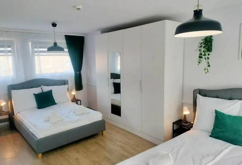 Fotos del hotel Corner:  7