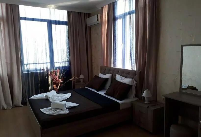 Fotos del hotel Penthouse Batumi:  17