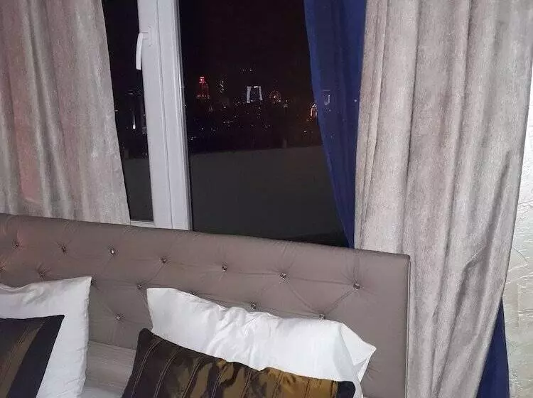 Fotos del hotel Penthouse Batumi:  6