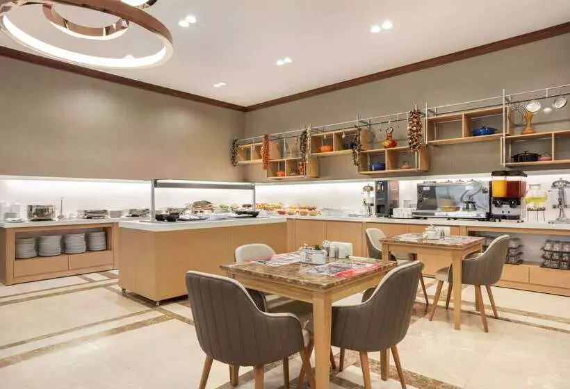 Fotos del hotel Ramada By Wyndham Istanbul Alibeykoy:  17