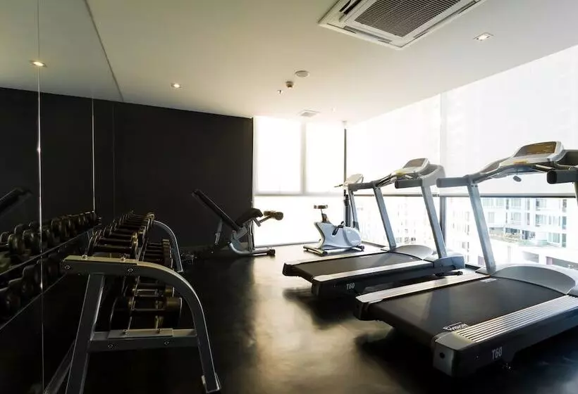 Fotos del hotel Zazz Urban Bangkok:  2