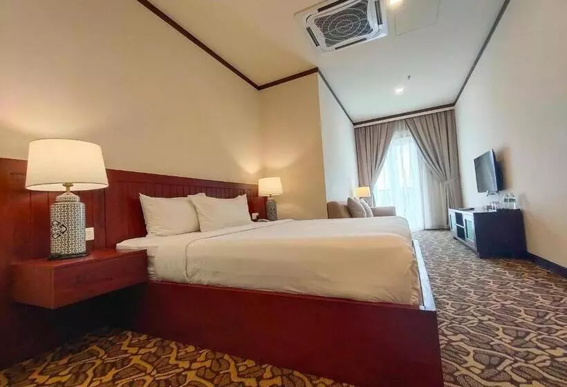 Fotos del hotel Riviera Suites Melaka:  23