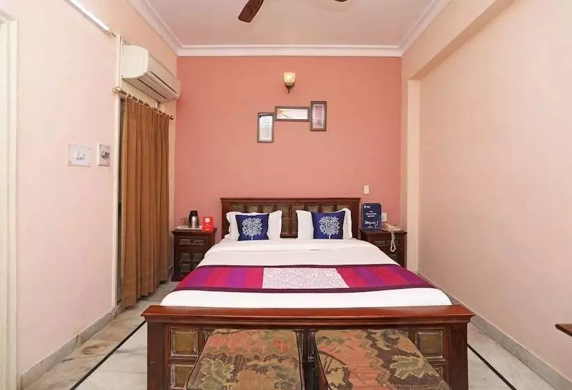 Fotos del hotel Oyo 10326 Hotel The Indra Inn:  23