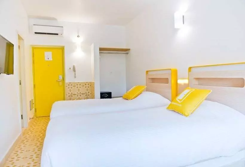 Fotos del hotel Bloomrooms @ Calangute:  21