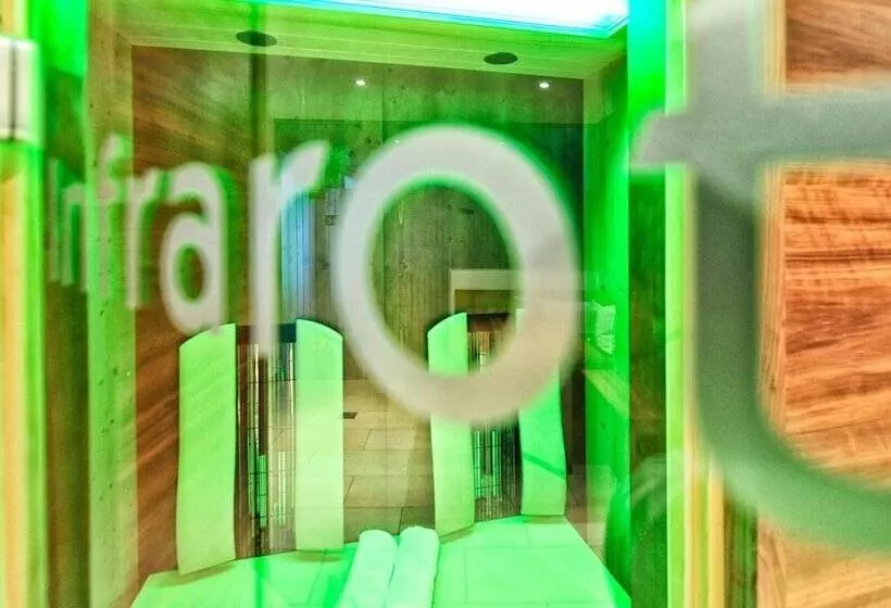 Fotos del hotel Alpenstern:  16