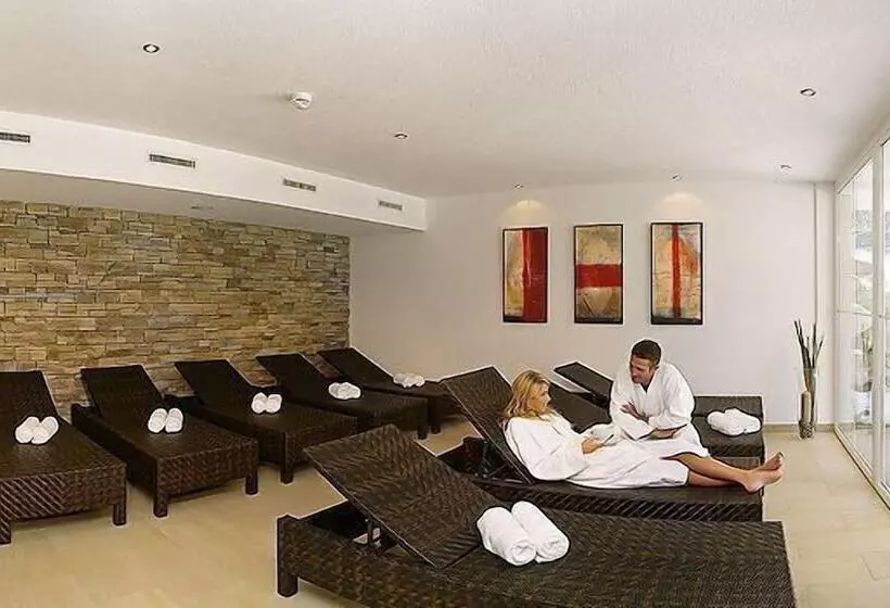 Fotos del hotel Alpenstern:  9