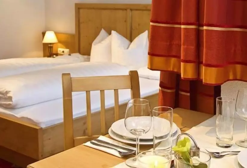 Fotos del hotel Alpenstern:  22