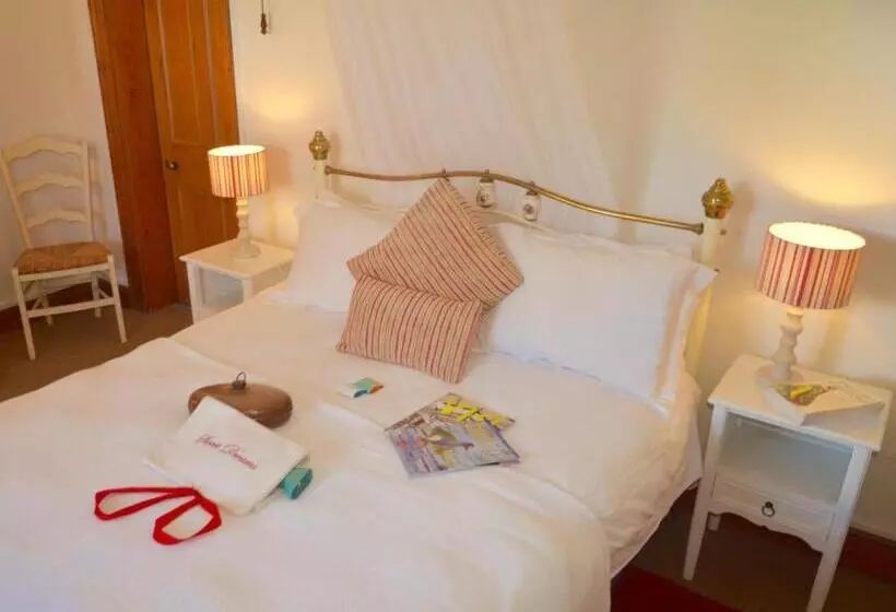 Darling Lodge Guest House
