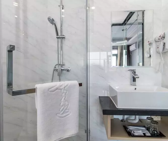 Fotos del hotel Ease Cloud:  17