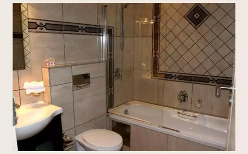 Fotos del hotel Goodey's Guesthouse:  7
