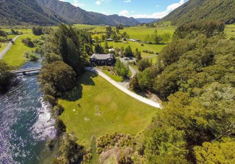 Fotos del hotel Lake Rotoroa Lodge:  6