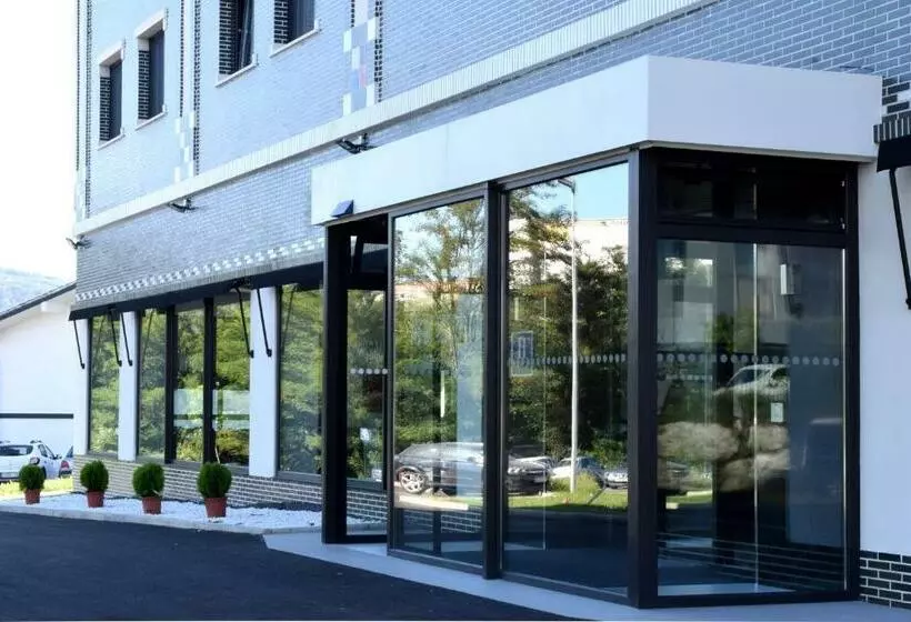 Fotos del hotel New Bilbao Airport:  16
