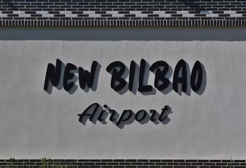 Fotos del hotel New Bilbao Airport:  21