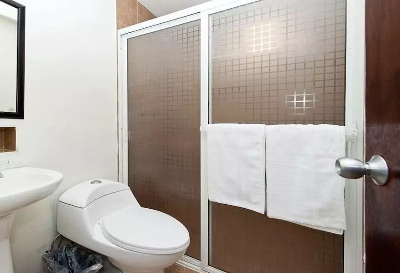 Fotos del hotel Econosuites Monterrey:  10