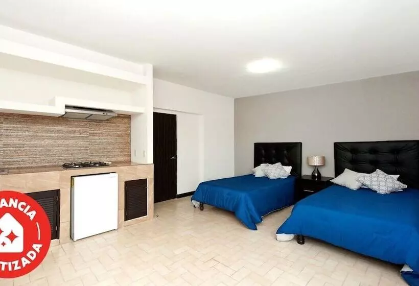 Fotos del hotel Econosuites Monterrey:  12