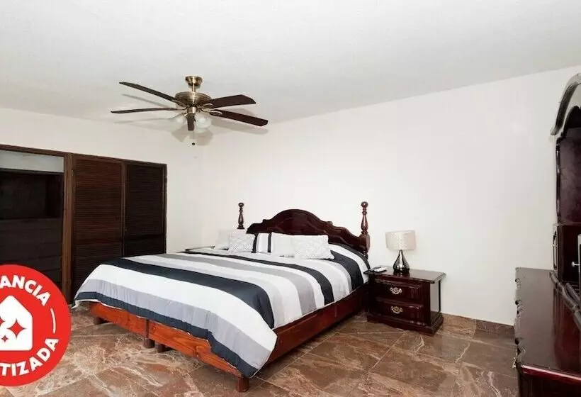Fotos del hotel Econosuites Monterrey:  16