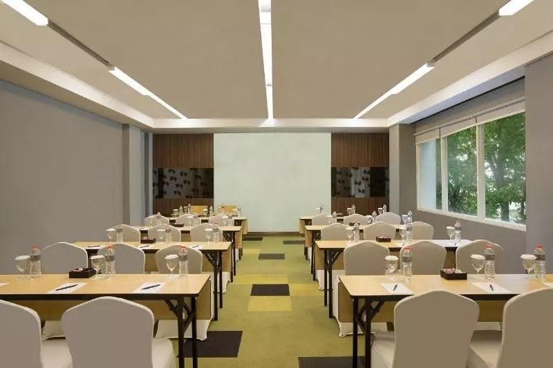 Fotos del hotel Pesonna Gresik:  15