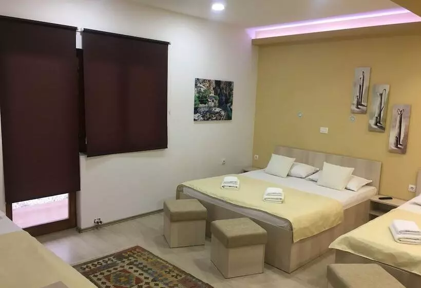 Fotos del hotel Guest House City Star:  16