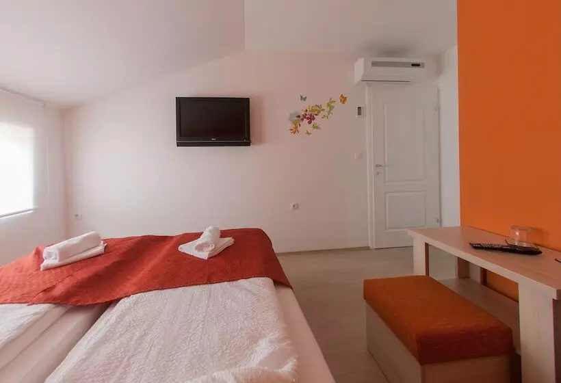 Fotos del hotel Guest House City Star:  21