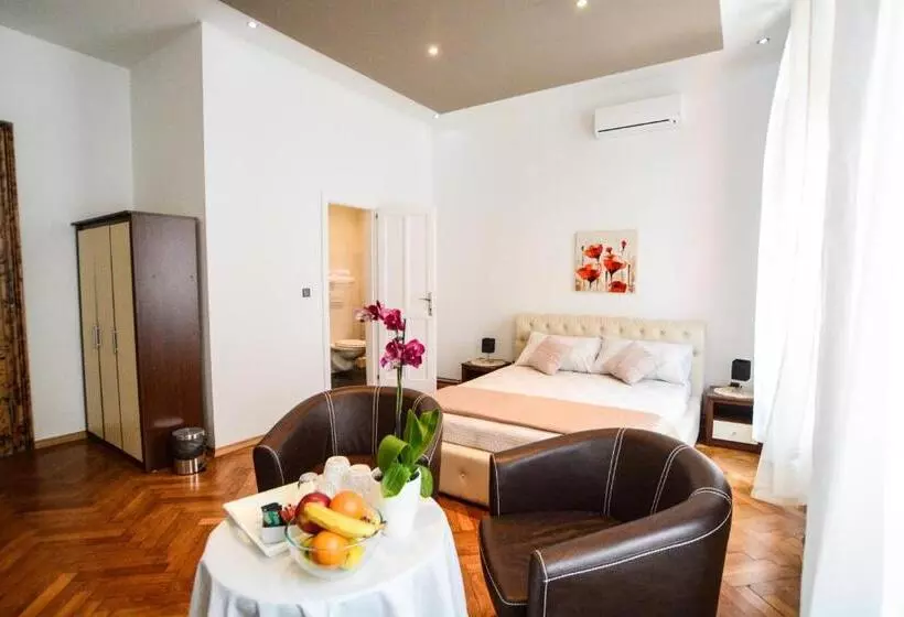 Fotos del hotel City Point Rooms & More:  6
