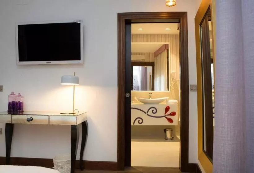 Fotos del hotel Hierbaluisa:  13