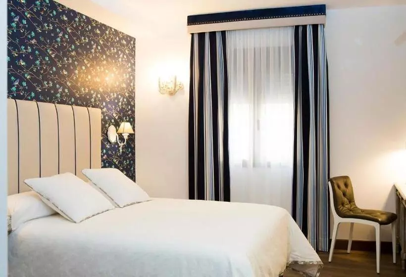 Fotos del hotel Hierbaluisa:  14