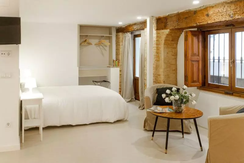 Fotos del hotel Host & Home:  2